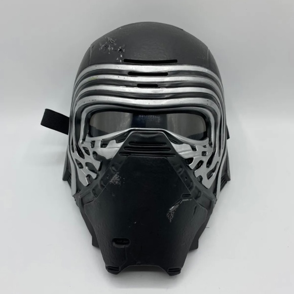 Star Wars Black Series Voice Changer Helmet Kylo Ren Toy Hasbro Takara Tomy - Picture 1 of 10